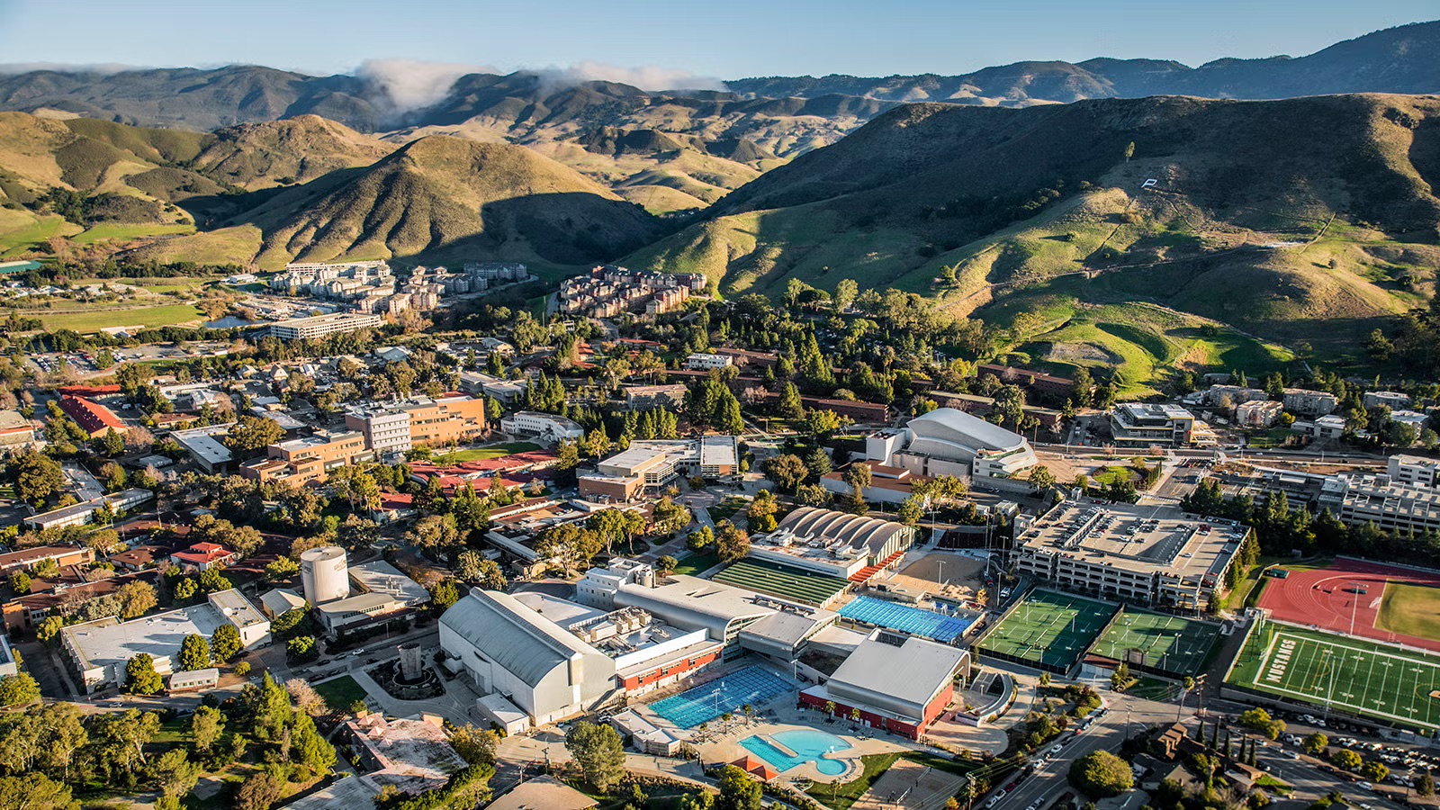 landscape picture of cal poly campus